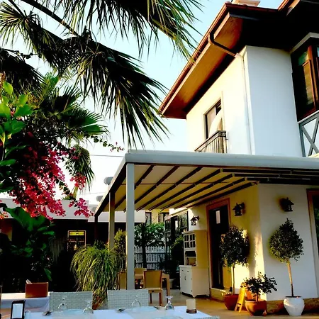 فندق Egehan Butik داليان