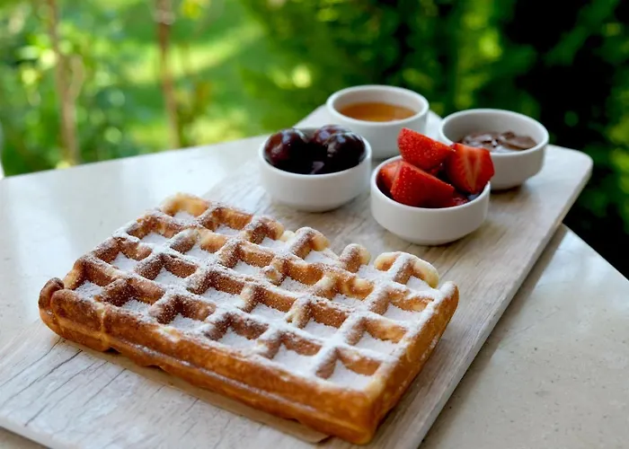 מלון Egehan Butik 3*